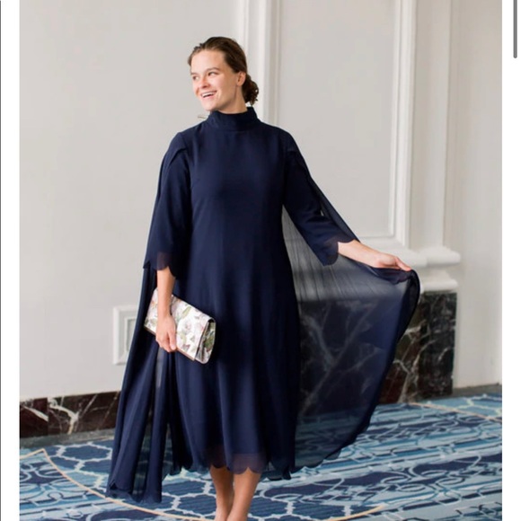 Dainty Jewells Dresses & Skirts - NWOT Dainty Jewell’s Cape Dress